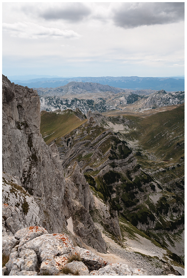 Шарени пасови от Шкръчката долина