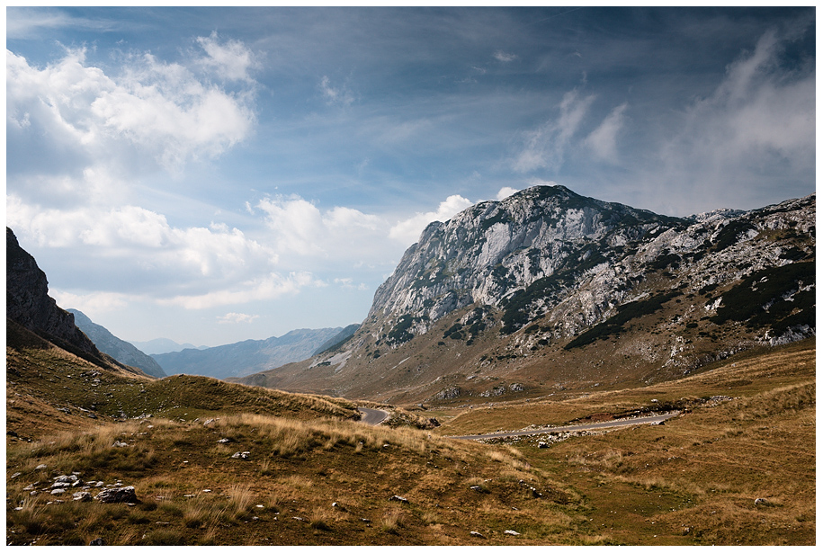 Лойяник, на път за Шкръчкото ждрело под Пруташ