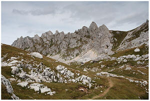 Зубци от пътеката към Зелени вир